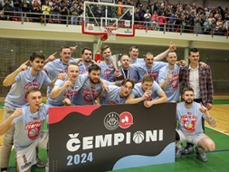 BK “Madona”/BJSS iegūst čempiona titulu, kausu un zelta medaļas