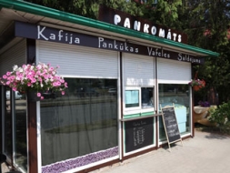 Madonā darbu uzsācis pankūku “Pankomāts”