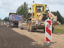 No Bērzaunes līdz Ērgļiem atjaunos asfalta segumu