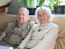 Daila un Laimonis Sembergi atzīmē 65. kāzu gadadienu