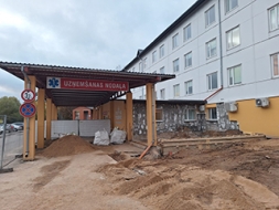 Neatliekamās palīdzības un uzņemšanas nodaļā Madonas slimnīcā uzsākti remontdarbi