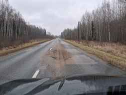 Neizpratnē par situāciju uz autoceļa