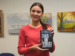 Kriminālromāna “Tās ir tikai sakritības” atklāšana