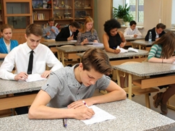 Vai jaunie vērtēšanas noteikumi uzlabo skolēnu motivāciju?