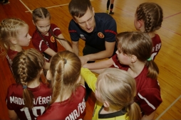 MBJSS/Ērgļi meitenes cīnās elites grupā