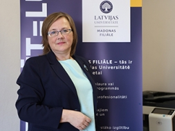 “Svarīgi atrast līdzsvaru starp informācijas bagāto ikdienu un brīvdienām”