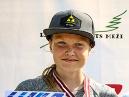 Latvijas čempionātā izcīna medaļas