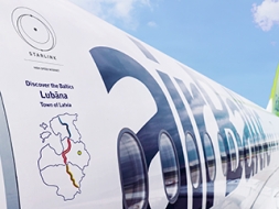 airBaltic lidmašīna nosaukta Lubānas vārdā