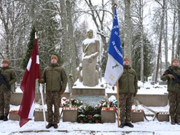 Stiprs garā, dzīvs atmiņās — Oskaru Kalpaku pieminot