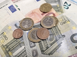 Noteikta zemāka īres maksa sociālajiem dzīvokļiem