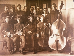 Vidējā izglītība Madonā. 20. gs. 20.—30. gadi