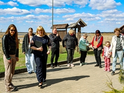 Lubāna mitrāja informācijas centrā atklāj tūrisma sezonu