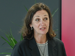 Iepazīstina ar iespējām
